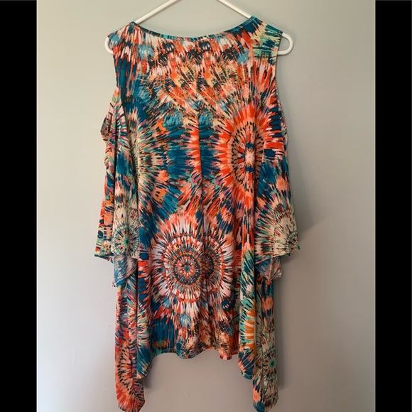 NWT Colorful Cold Shoulder Tunic Top - Picture 2 of 7